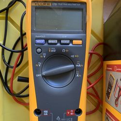 Fluke Multimeter New 