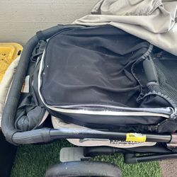 Wagon With Infant Seat Base 