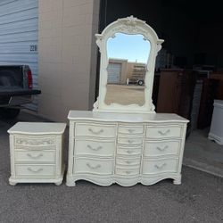 ❤️BEAUTIFUL BEDROOM SET ❤️