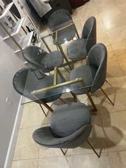 Dining table 6 chairs.