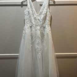 Wedding dress