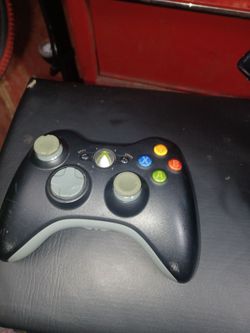 Xbox360  controller and Xbox 360 kinetic camera