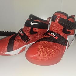 NIKES
