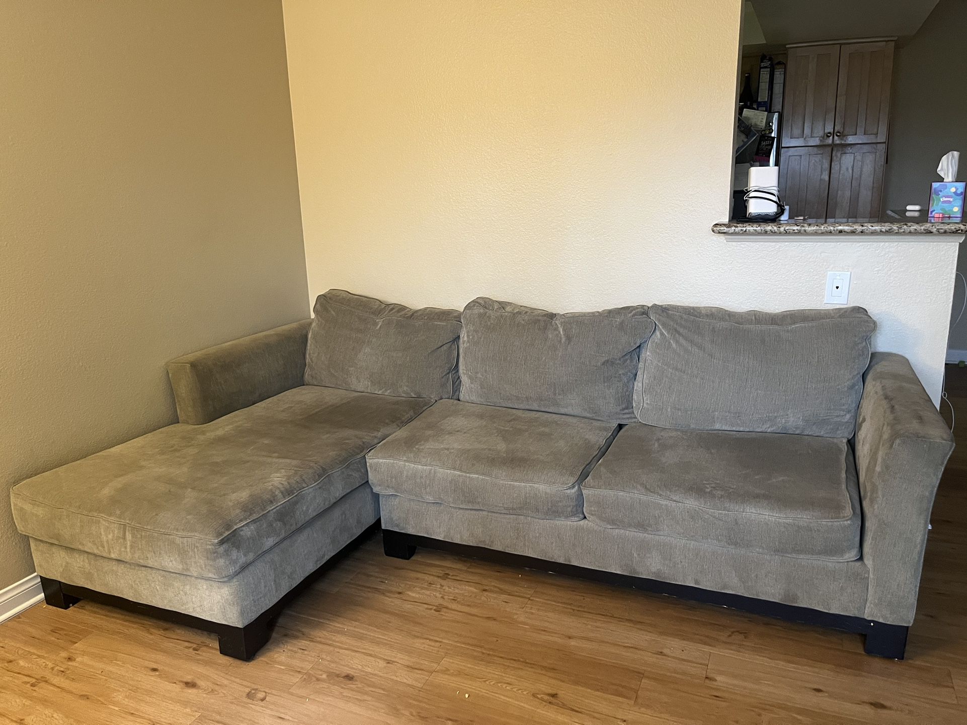 Free Small Sectional