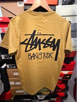 BRAND NEW Stussy Bangkok Chapter Tee Burgundy Wine colorway SIZE SMALL. 100% AUTHENTIC, please see tagged pictures. Very rare and unique colorway! Tha