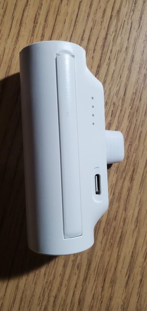 New And Never Used Portable Battery Bank 5000 mA