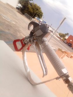 Airless Paint Spray
