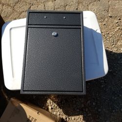 Locking Security Mail Drop Box