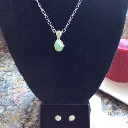 Raw beauty drop pendant and earrings gift set