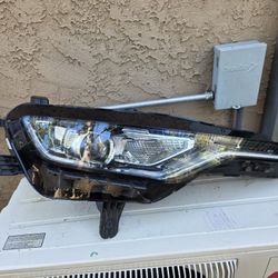 CAMARO 2019 2020 2021 2022 2023 HEADLIGHT OEM
