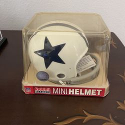 Dallas Cowboy Throwback Two Bar Mini Helmet 