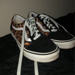 Vans Women Shoes (7.5)