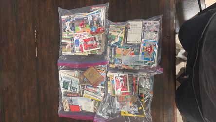 2500+ MLB & NFL Cards ( all from 2000-2005