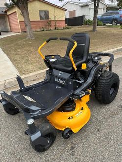 Cub Cadet
Ultima ZT1 42 in. 547 cc IntelliPower Engine Dual Hydrostatic Drive Gas Zero Turn Riding Lawn Mower
