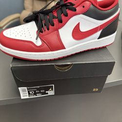 Jordan Retro 1 Low 