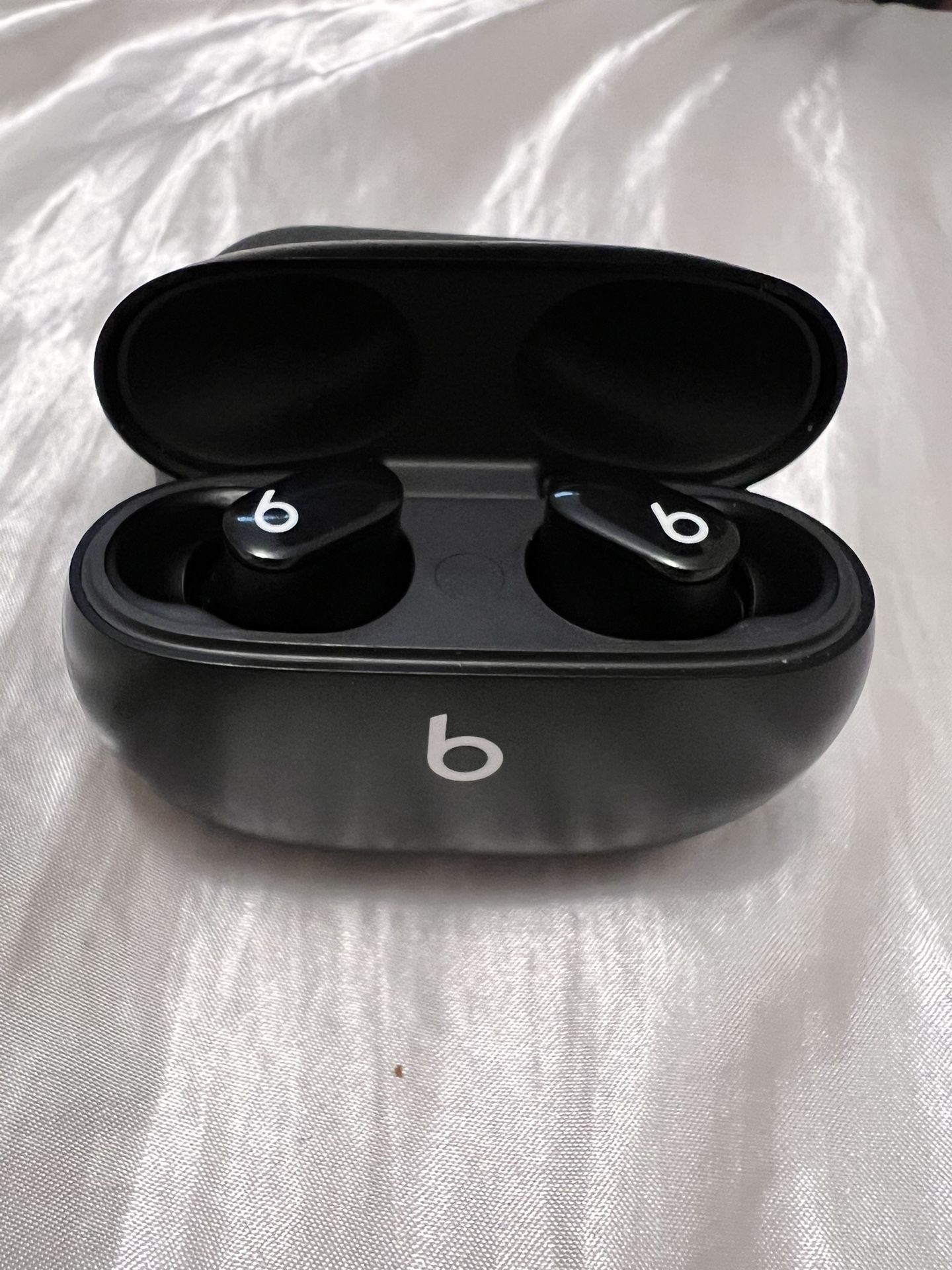 Beats By Dr. Dre - Beats Studio Bugs Totally Wireless Noise Cancelling