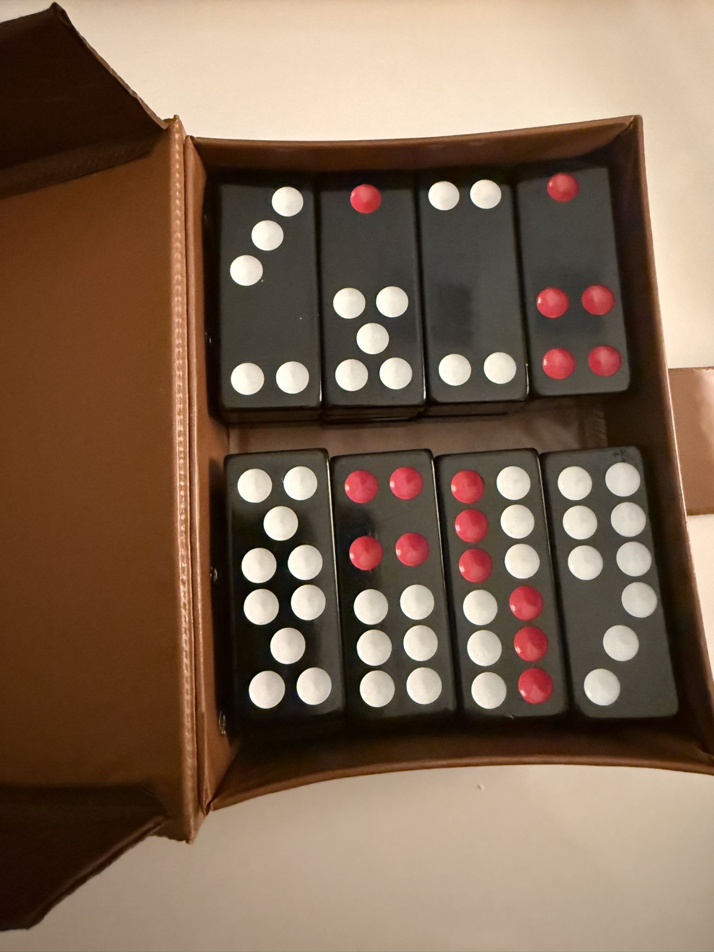 Black Vintage 24 Piece Domino Set With Carrying Case