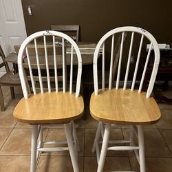 Two Farm Chairs Bar Chairs That swivel Around 