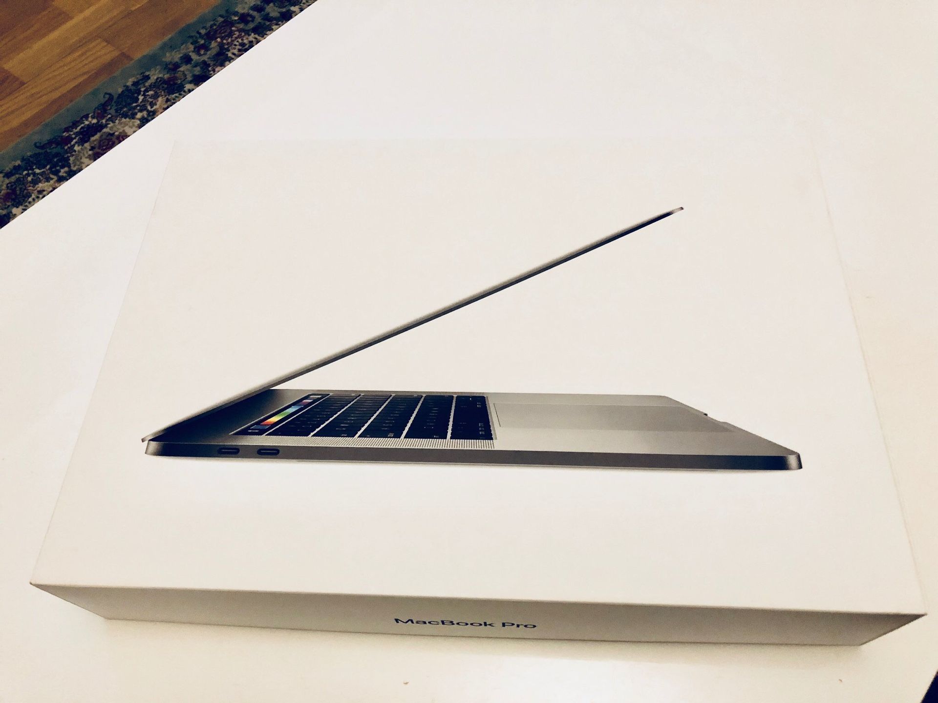 Macbook Pro 15 2019 *Swedish