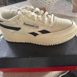 Reebok Club C Double Revenge – Women’s 9 – Chalk/Black – Brand New