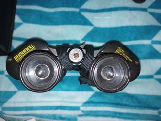 BUSNELL BINOCULERS 10×50 288 FT. AT 1000 YDS . 96M AT1000M .FIELD 5.50. GOOD CONDITION REDUCED TO $10.00 CASH.