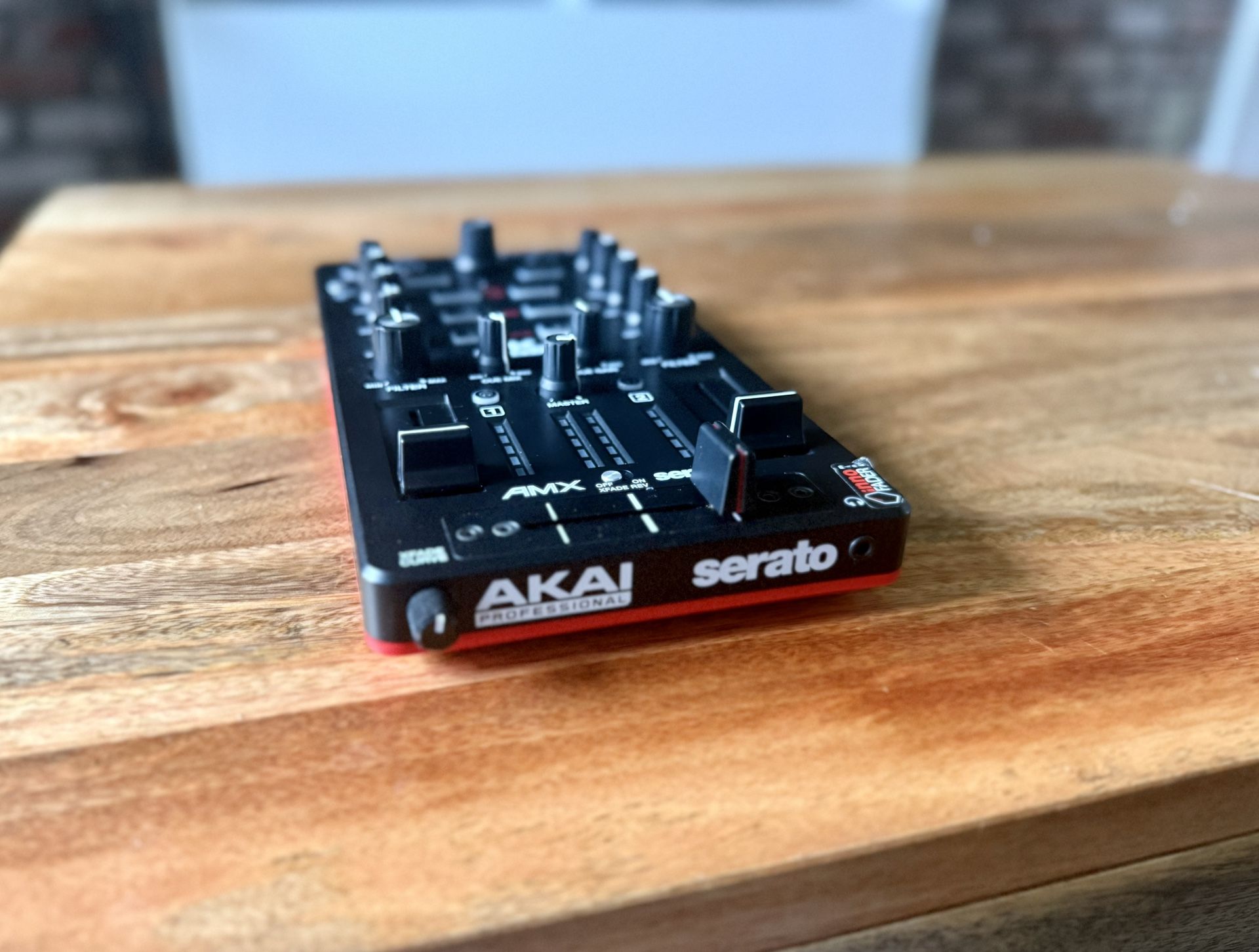 Akai AMX DJ Mixer Midi Controller for Serato DJ