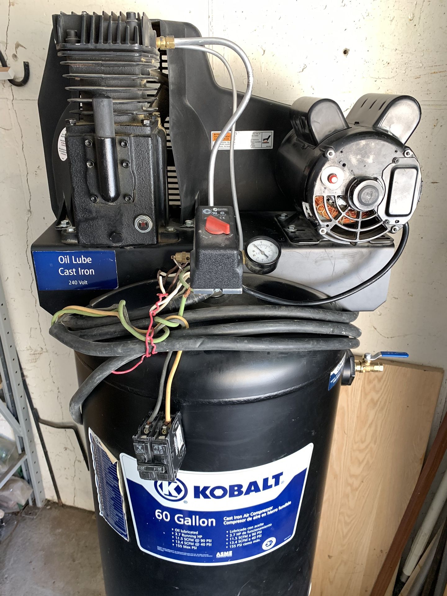 Kobalt 60 Gallon Iron Compressor for Sale in Northbrook, IL OfferUp