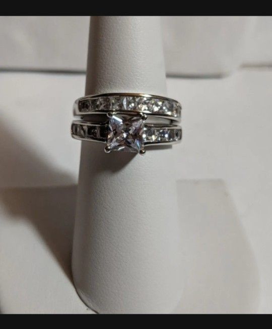 Sterling Silver Clear Square-Cut Cubic Zirconia Ring Set - Size 7 (Sizable) Pics Up U Must Pick Up Or Best Offer