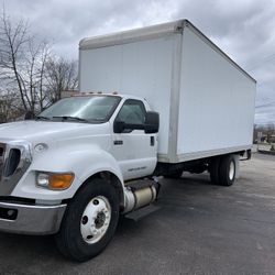 2011 Ford F-650