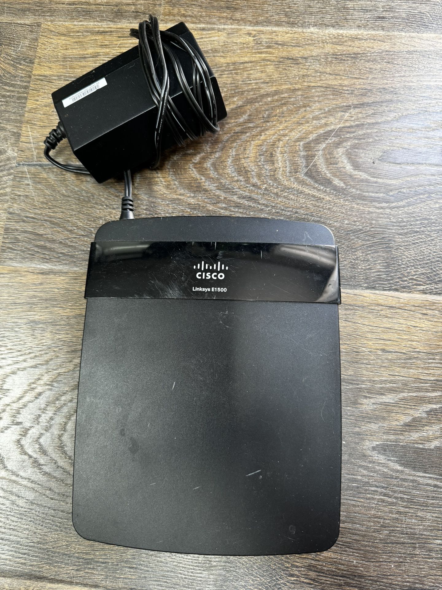 Cisco Linksys E1500 Wireless-N Router with SpeedBoost