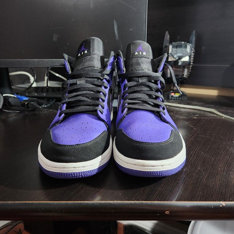 Air Jordan Mid Dark Concord
