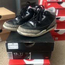 Kids Jordan 3 Retro Size 13