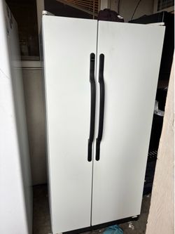 Hotpoint fridge