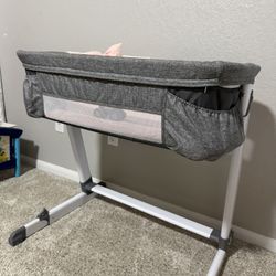 Baby bassinet 