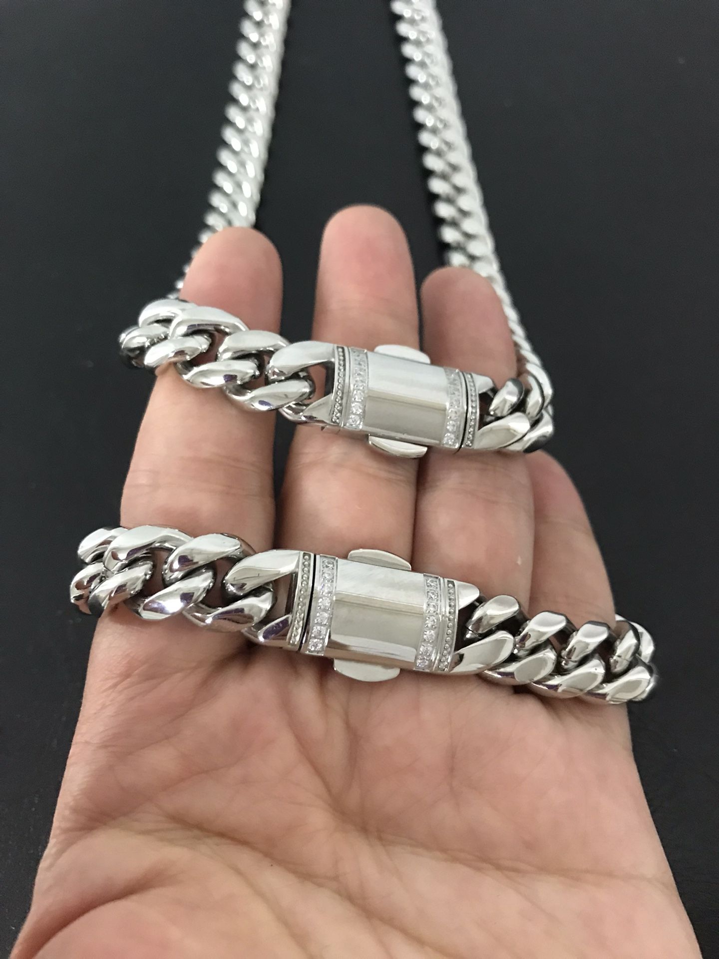 Stainless steel Cuban link chain with bracelet