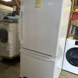 APPLIANCE CLEARANCE SALE 