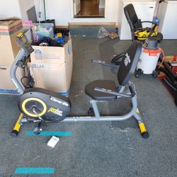 Pooboo Exercise Bike