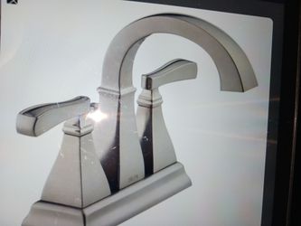 Delta Two-Handle Centerset Bathroom Faucet