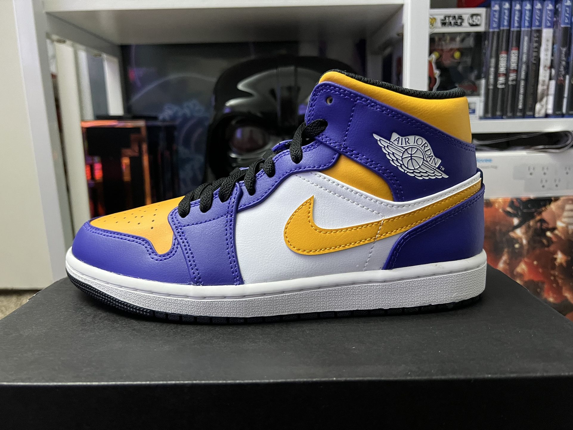 Air Jordan 1 Mid