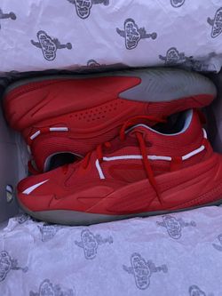 j cole basketball shoes