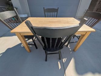 Farmhouse Dining Table with 4 Chairs