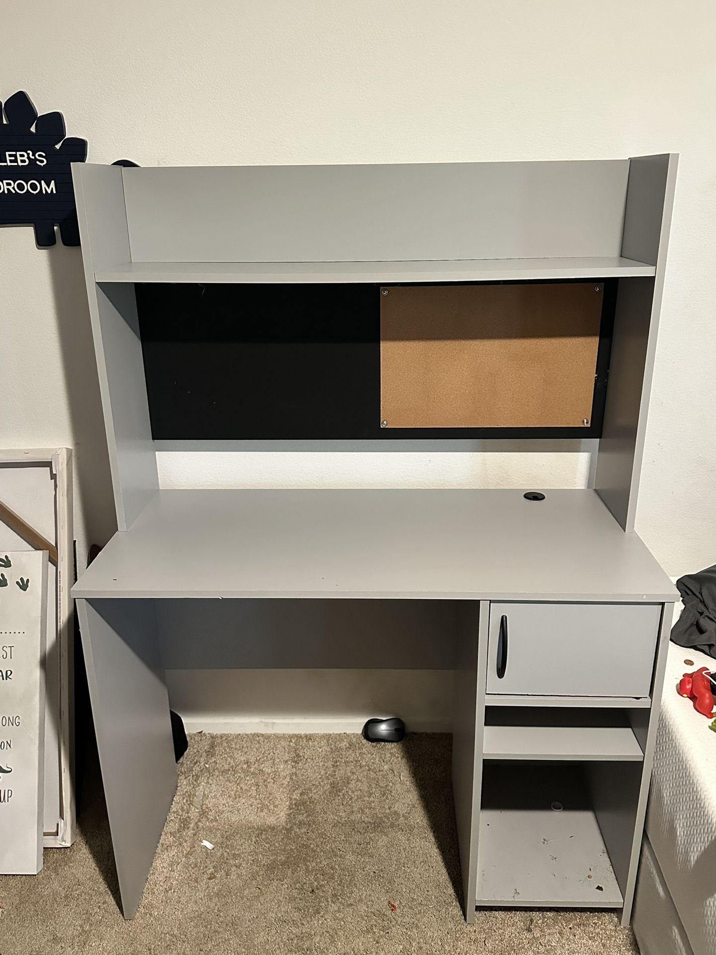 Computer Desk/Shelve 