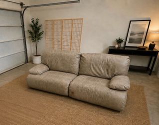 Beautiful and super comfy leather sofa for sale
