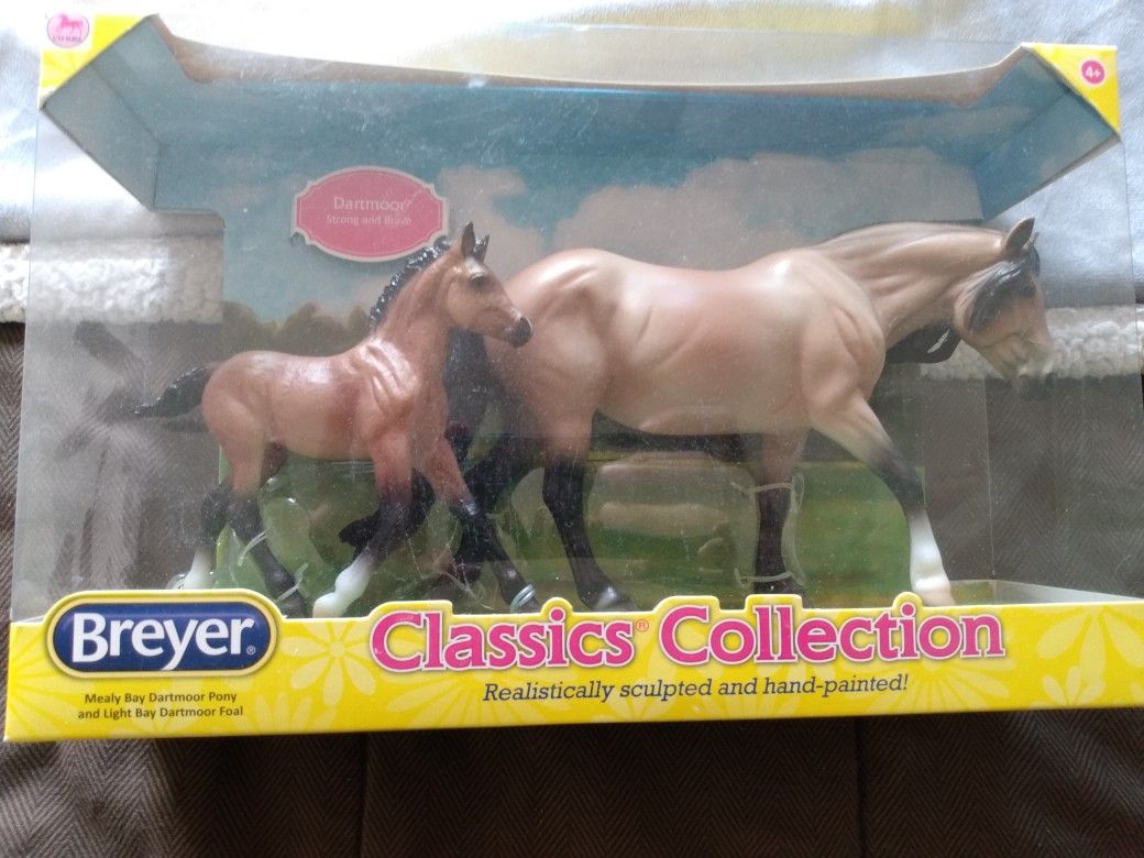 Breyer "Dartmoor" Classics Collection Toy Horse