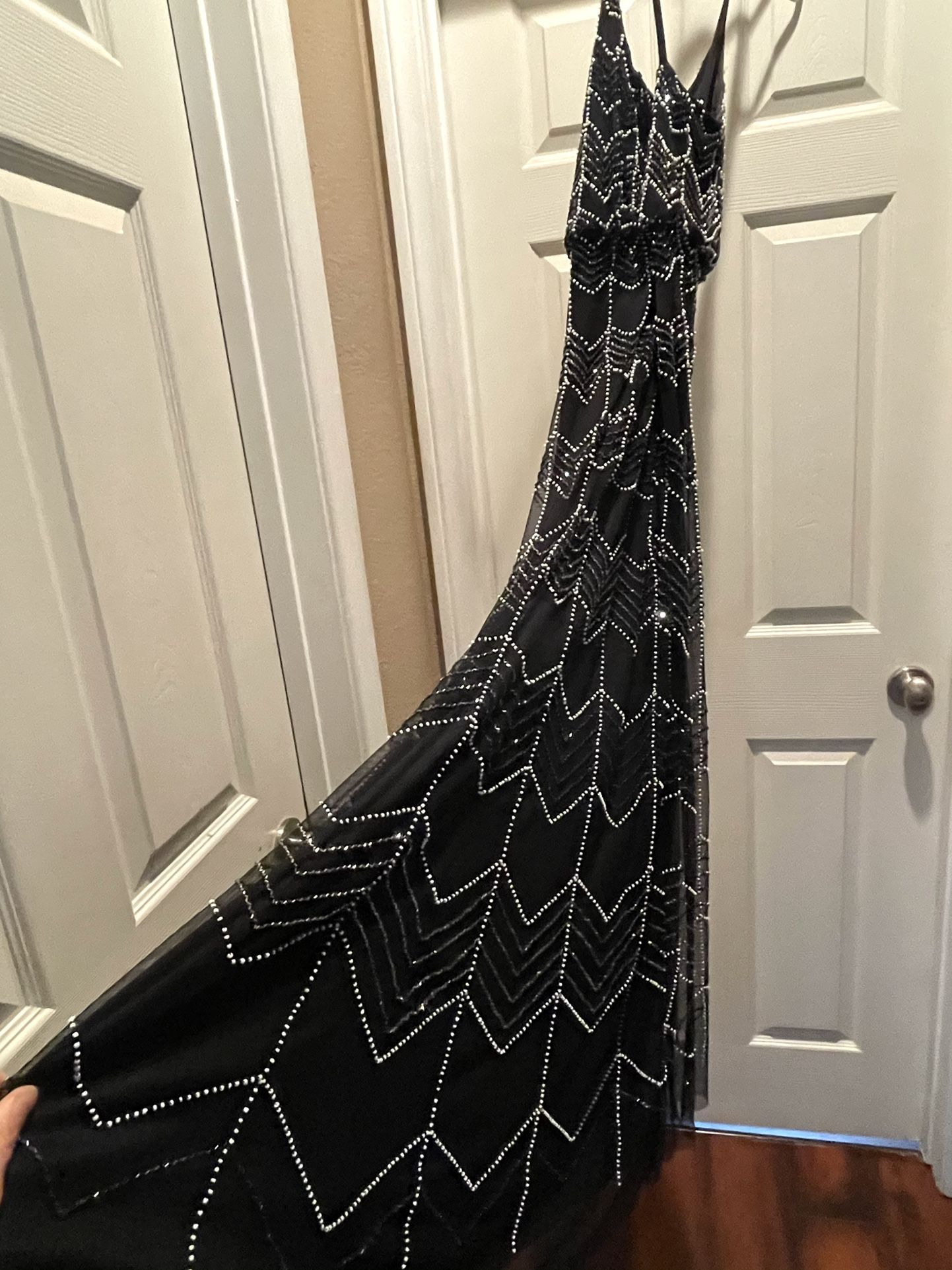 Stunning Black Bridal Prom Dress Gown Size 4 Like New