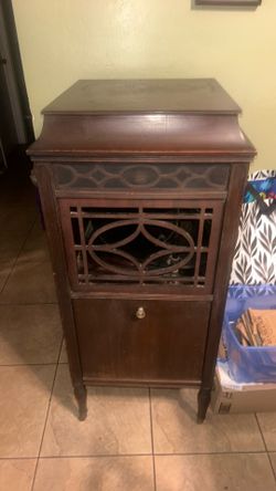 Antique edison cabinet chronograph w/record