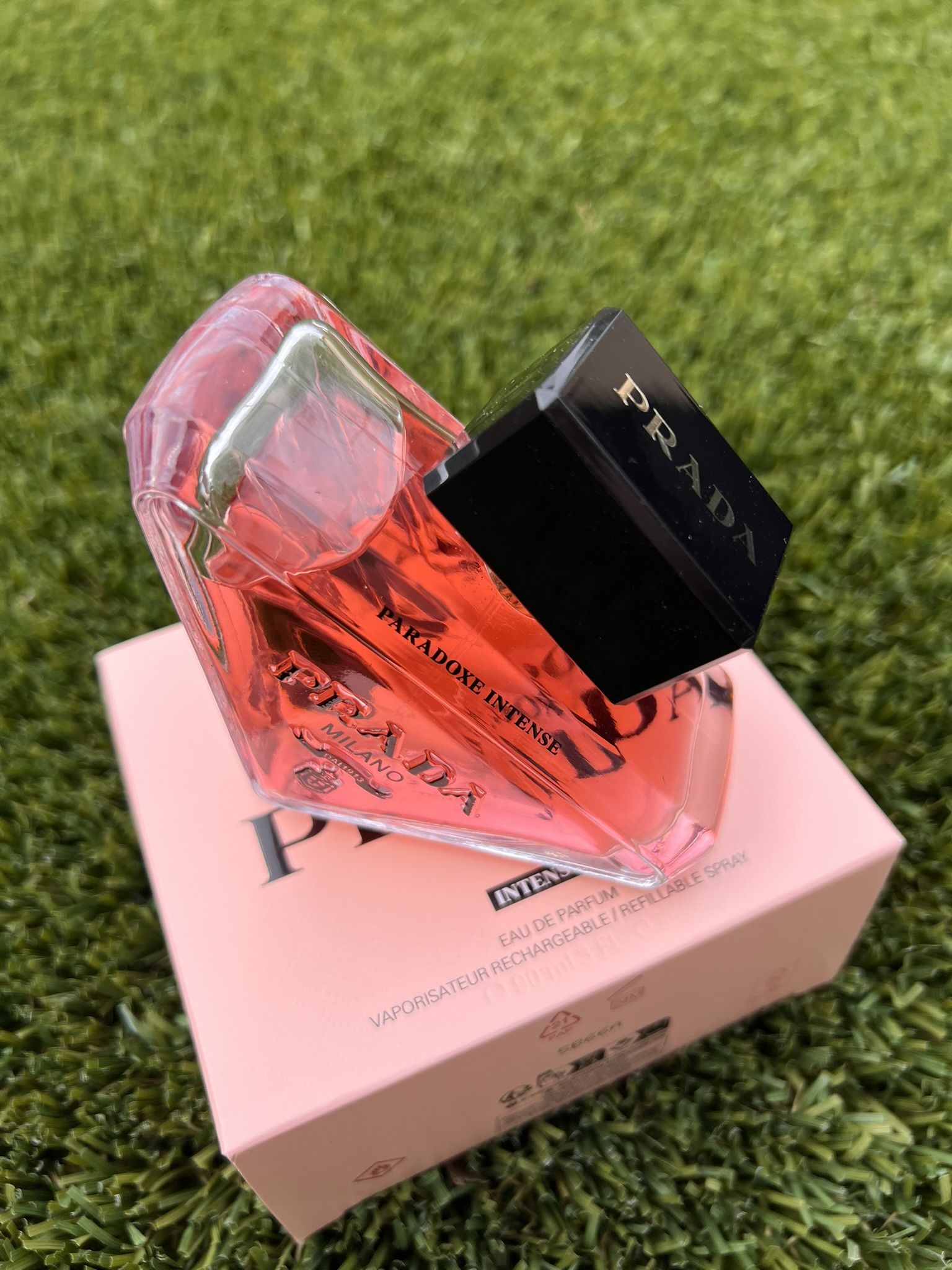 Prada Paradoxe Intense 
