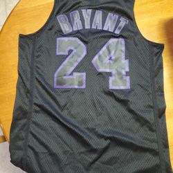 Kobe Bryant Jersey