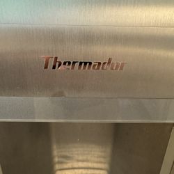 Thermador freezer 3 Years Old 