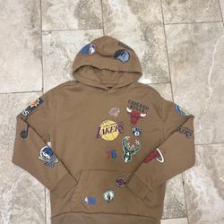 Hollister NBA All Team Logo  Hoodie Size Medium 
